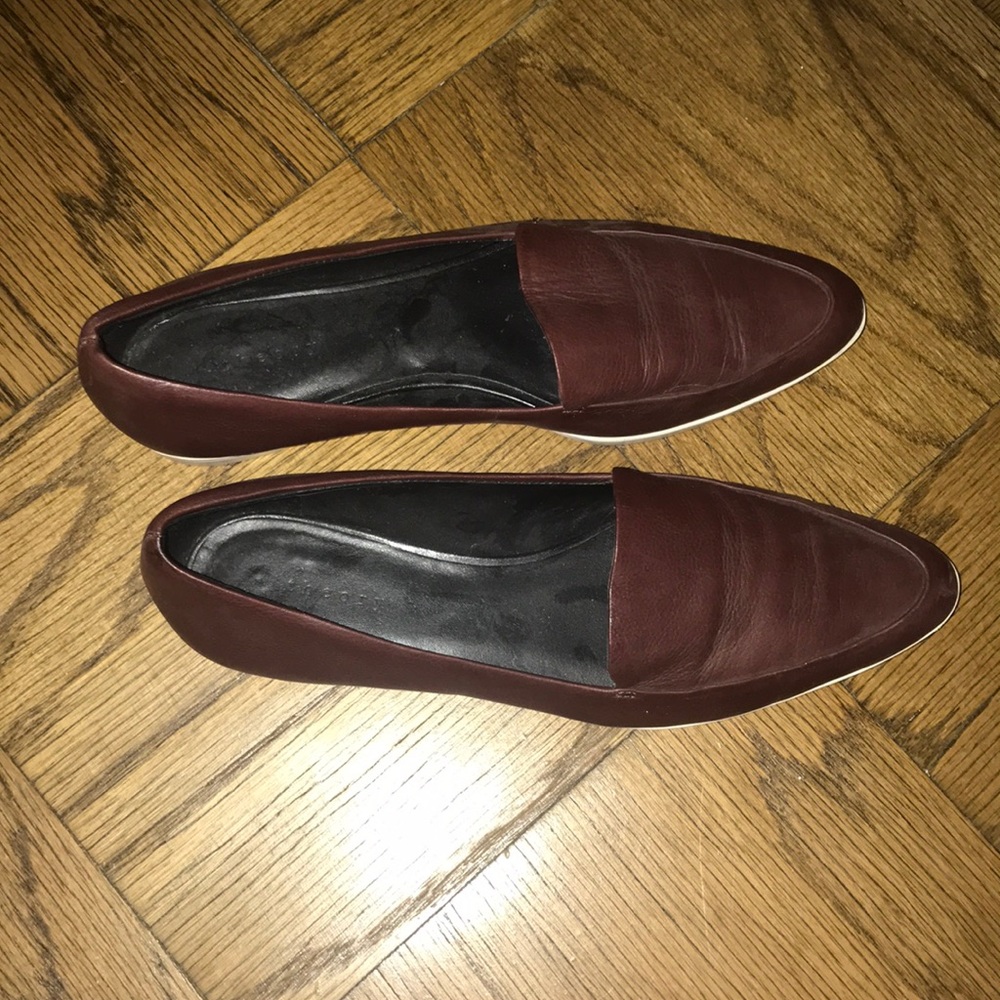 Theory Burgundy Lila Slip Ons